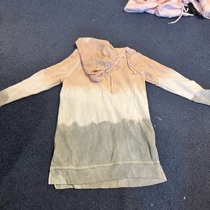Women’s hoodie